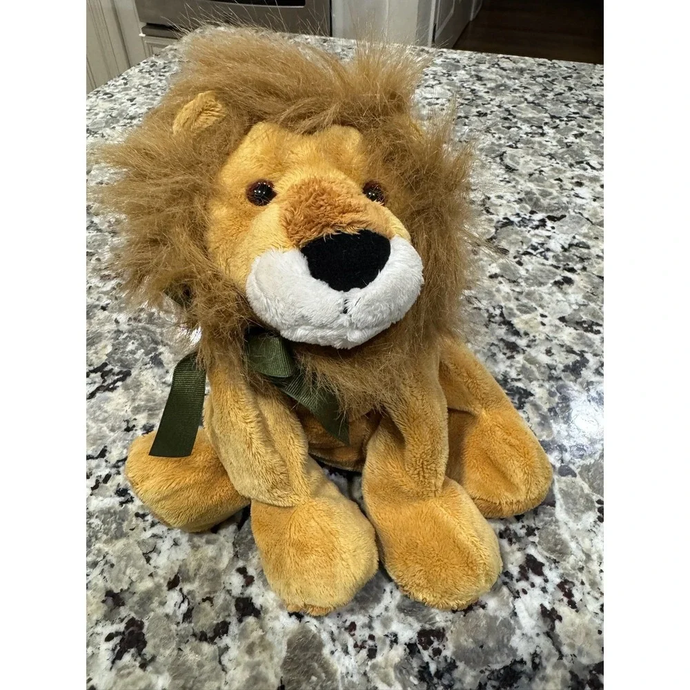Mary Meyer Lion Plush Stuffed Animal Gold Tan Brown Mane Green Ribbon 11x11